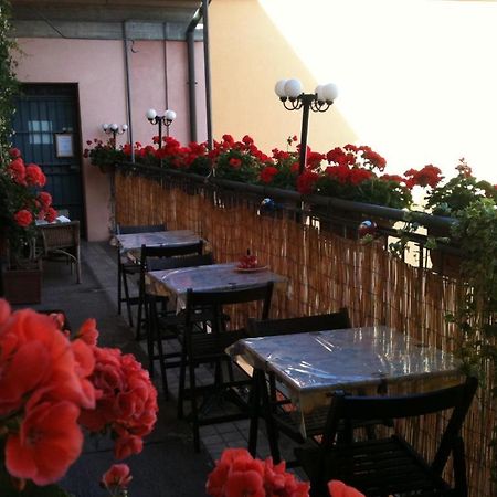Ripa Del Naviglio B&B Milan Bagian luar foto